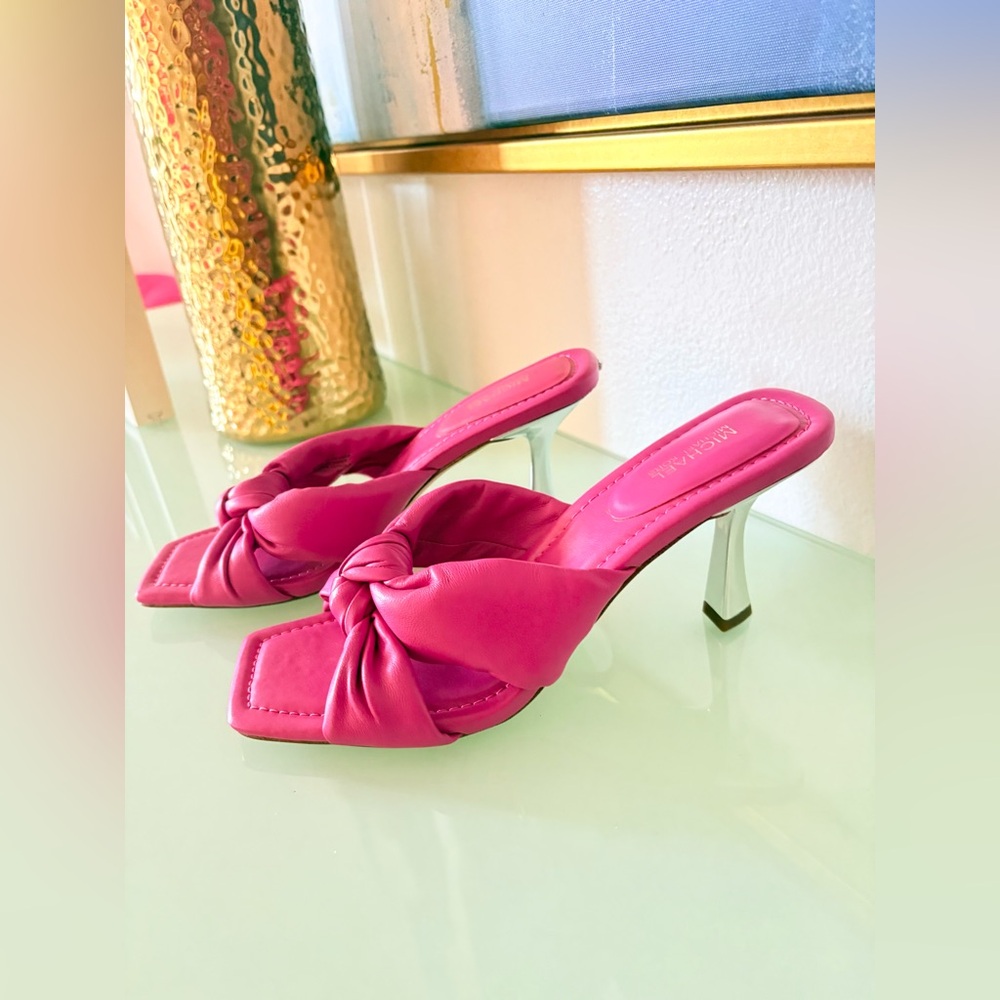 New- MICHAEL Michael Kors Hot Pink Knotted Slide Mules